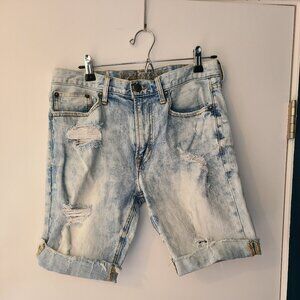 AMERICAN Eagle Outfitters - Distressed Bermuda Jean Shorts in Acid Wash -Size 31